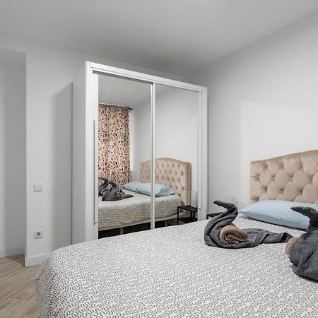 Ferienwohnung El Triangulo Del Arte - Jacuzzi Madrid Exterior foto