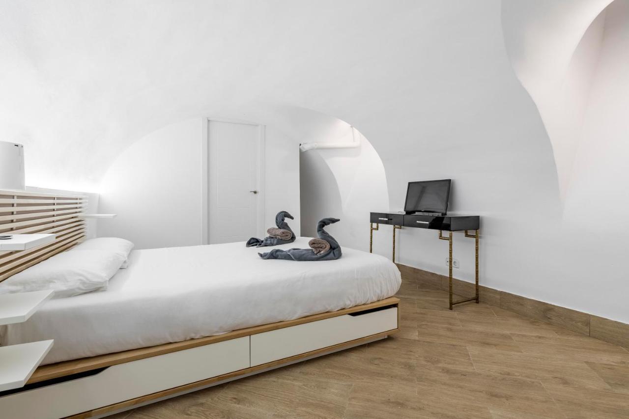 Ferienwohnung El Triangulo Del Arte - Jacuzzi Madrid Exterior foto